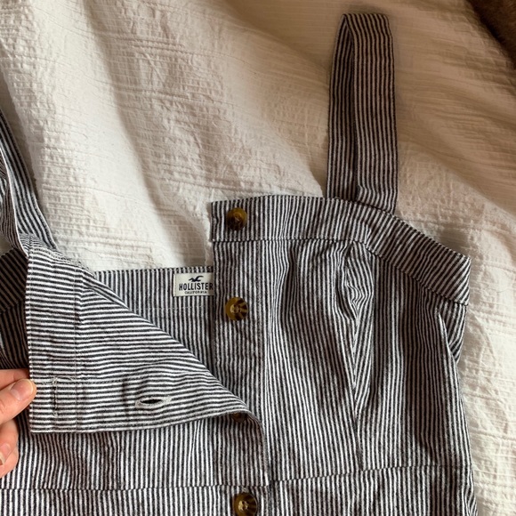 Dress - Picture 4 of 5